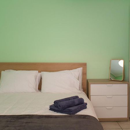 3 Bedroom Comfortable Apartment Gtd31506 Atina Dış mekan fotoğraf